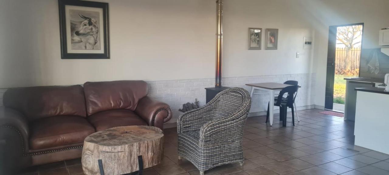 Dewdrop Farm Stay Ermelo Exterior foto